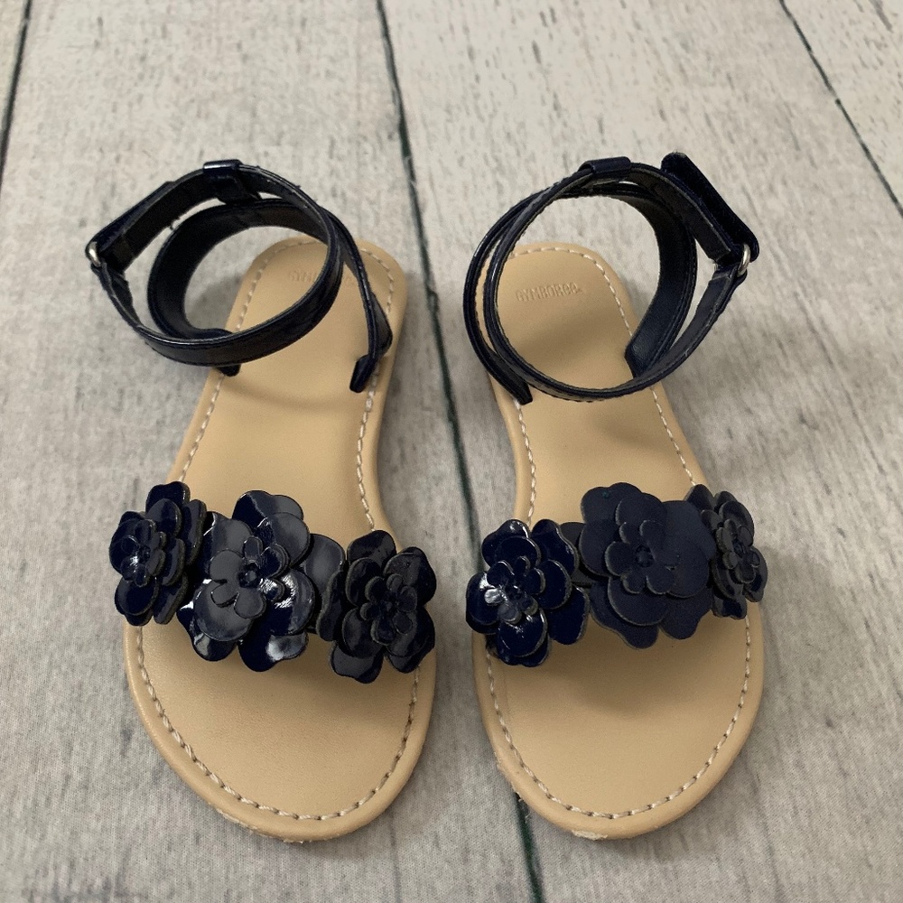 Navy blue sandals with flowers